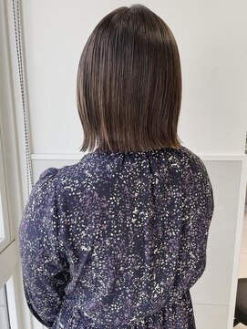 バブ バイネオリーブ(Bab by neolive) 切りっぱなしBOB×透け感ベージュ