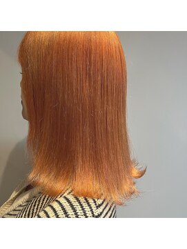 メヴィ(Mavie) オレンジカラー