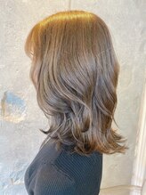 ヘアーデザイン ヴィフ(HAIR DESIGN vif) 【お客様スタイル】アッシュベージュのセミロング