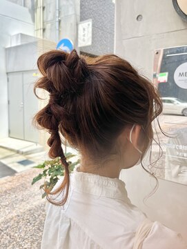 スミ(sumi) 結婚式ヘアセット×tight arrange