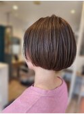 ショートボブ