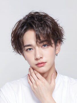 ユニル(Unille) 泉駅/メンズ/MEN’S/ニュアンスパーマ/センターパート/学割U24