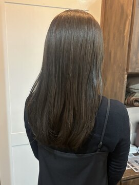 プリヤ(priya) アッシュベージュ