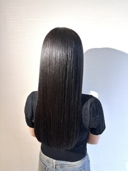 ポロン(polon)の写真/髪質改善特化サロン◎ヘアケアマイスター在籍!50種以上の薬剤で理想のストレートへ♪