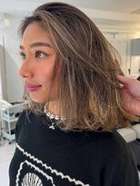 ノラ ウメダ(NORA UMEDA)&nbsp;ハイライトカラー地毛ハイライトベビーライツ海外ヘア