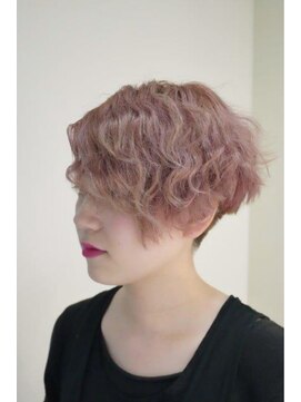 ヘアースタジオ ブーム(HAIR STUDIO BOOM) グラデーションボブ