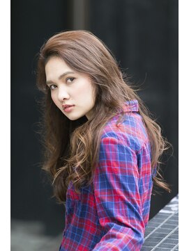 マルカ(MARUCA) MARUCA semilong｜レイヤーロング/オンブレ/20代30代40代50代