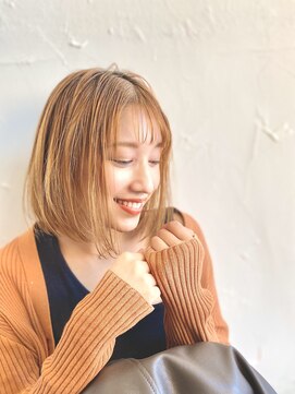 コハクビューティ(COHAKU beauty) ナチュラルな【ストレート】の前下がりボブ【イメチェン】