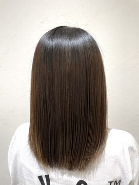 ルッカバイジェービー 行徳(lucca by jb) 黒髪/ボブルフ/ネビージュ/小顔/ワンレン/ボブ/ショート/前髪