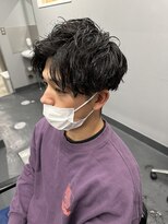 シラス(SiLasu)&nbsp;縦落ちツイスパアップバングショート