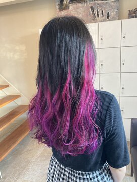ヘアースペース ブイ(hair space V) 2色お任せインナーカラー