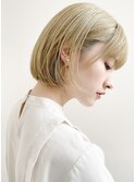 小顔ショートボブハイライトカラー大人ショートカット白髪ぼかし