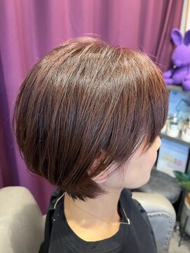 ソフ(soph) 耳掛け可愛いショートヘア