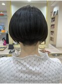 20代ショート前下がり大人可愛い刈り上げボブ刈り上げショート