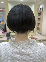 アッシュ 仙川店(Ash)&nbsp;20代ショート前下がり大人可愛い刈り上げボブ刈り上げショート