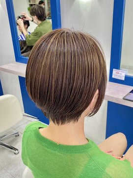 ミツボシ 本八幡(MITSUBOSHI) 黒髪/ボブルフ/小顔/ワンレン/フェイスレイヤー[本八幡]