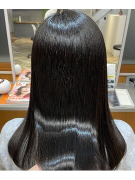 マル 日立(maru.) 酸性ストレート　透明感ブラック