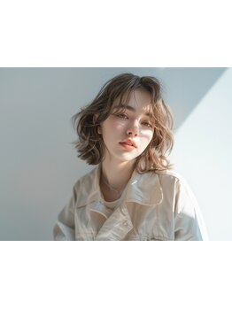 今話題のイルミナカラーで透明感溢れる韓国風カラーに♪ダメージレスに理想の色味を叶えてくれる…☆