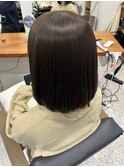 ショコラブラウンにぷるんと丸みボブ◎