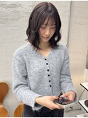 チョコレートブラウン/ミディアムボブ/顔まわりカット
