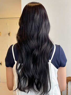 アモレット(amoretto) アッシュカラー 韓国ヘア 髪質改善 顔周りレイヤー 20代