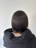 ドゥブラン(de blanc) 透明感グレージュ