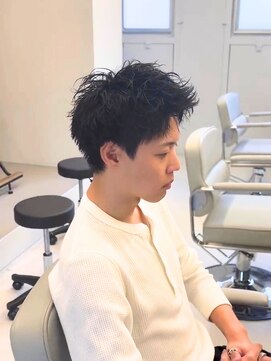 アソビ 元町店 スパイキーパーマ