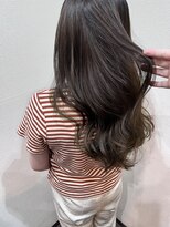 ミント(mint.)&nbsp;柔らかい透明感が魅力のライムベージュ♪