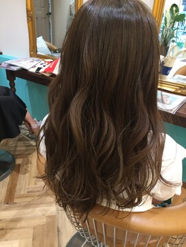 ロンド ブランシュ 錦糸町北口(Lond blanche) 【blanche 柴田彩香】　風になびくような西海岸風スタイル☆