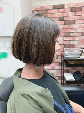 ワンバイワン(ONE BY ONE) ショートボブ