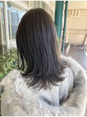 CINQ 透け感グレージュxセミロング