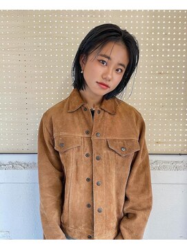 ルーム(Loom.) 暗髪切りっぱなしボブ