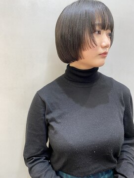 ロンドポレール 北千住(Lond polaire) 【伊勢】ぱつっとボブ/セクションカラー/ペールベージュ