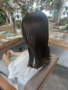 ティティ(TiTi) ブリーチなし！ツヤ感ベージュ[TiTi_福田りの]