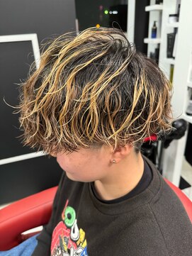 ヘアーズアーク(Hair's ARK) マッシュ/ツーブロ/波巻き/波巻きスパイラル/パーマ