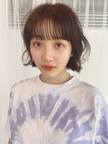 シー(thee)&nbsp;透ける地毛風カラー×ミニボブ