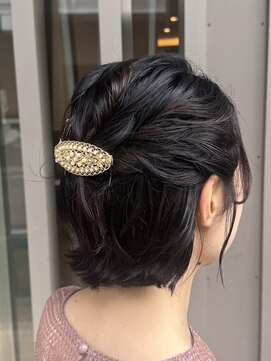 ヴィサージュプラス(VISAGE plus) ハーフアップ！