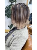 ダブルカラーハイライトひし形ショートボブレイヤーボブ30代40代