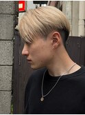 センターパートブリーチダブルカラーフェイスフレーミング
