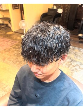 シリー 浦添店(SILLY) 沖縄メンズ波巻きパーマ