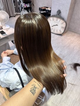 アストランティア 栄店(ASTRANTIA) 【 miho 】ツヤストレート ＊＊