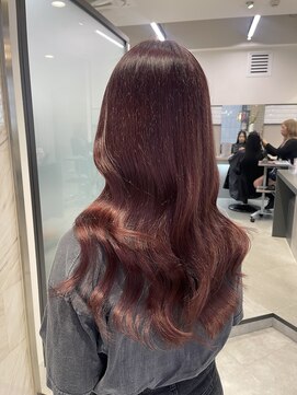 リリー(Lilley) ピンクブラウン×小顔レイヤー×韓国風巻き×髪質改善