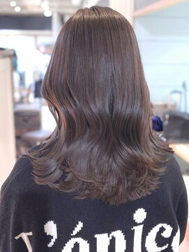 プラグ バイ ネオリーブ(plug by neolive) 暗めカラー×髪質改善[髪質改善/縮毛矯正/韓国]T