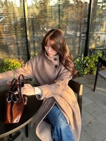 コンマ(,) 艶髪ブラウン