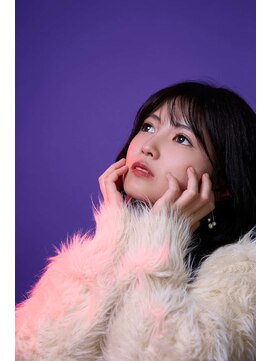 LuminaVeil｜透明感ダークグレージュ × トレンド × 大人可愛い