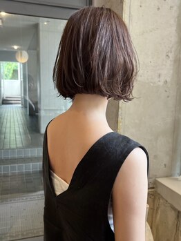 アサ(asa)の写真/【千里山・緑地公園】大人女性特有のお悩みやご要望に寄り添った、シンプルで上品な大人ヘアをご提案♪