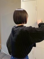 ニード(need)&nbsp;切りっぱなしボブ暗髪【大阪/梅田/中津】