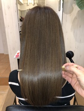 アコンプリッシュ 代官山 恵比寿(accomplish) クリスタルミネコラ