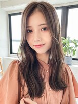 キリ 表参道(kyli)&nbsp;大人かわいいカーキグレージュ デジタルパーマ 毛先パーマ♪