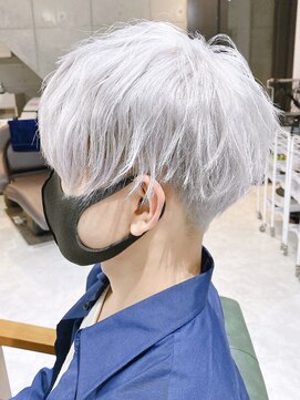 デイズ(days) イメチェンくびれショートカット グレージュカラー10代/20代30代